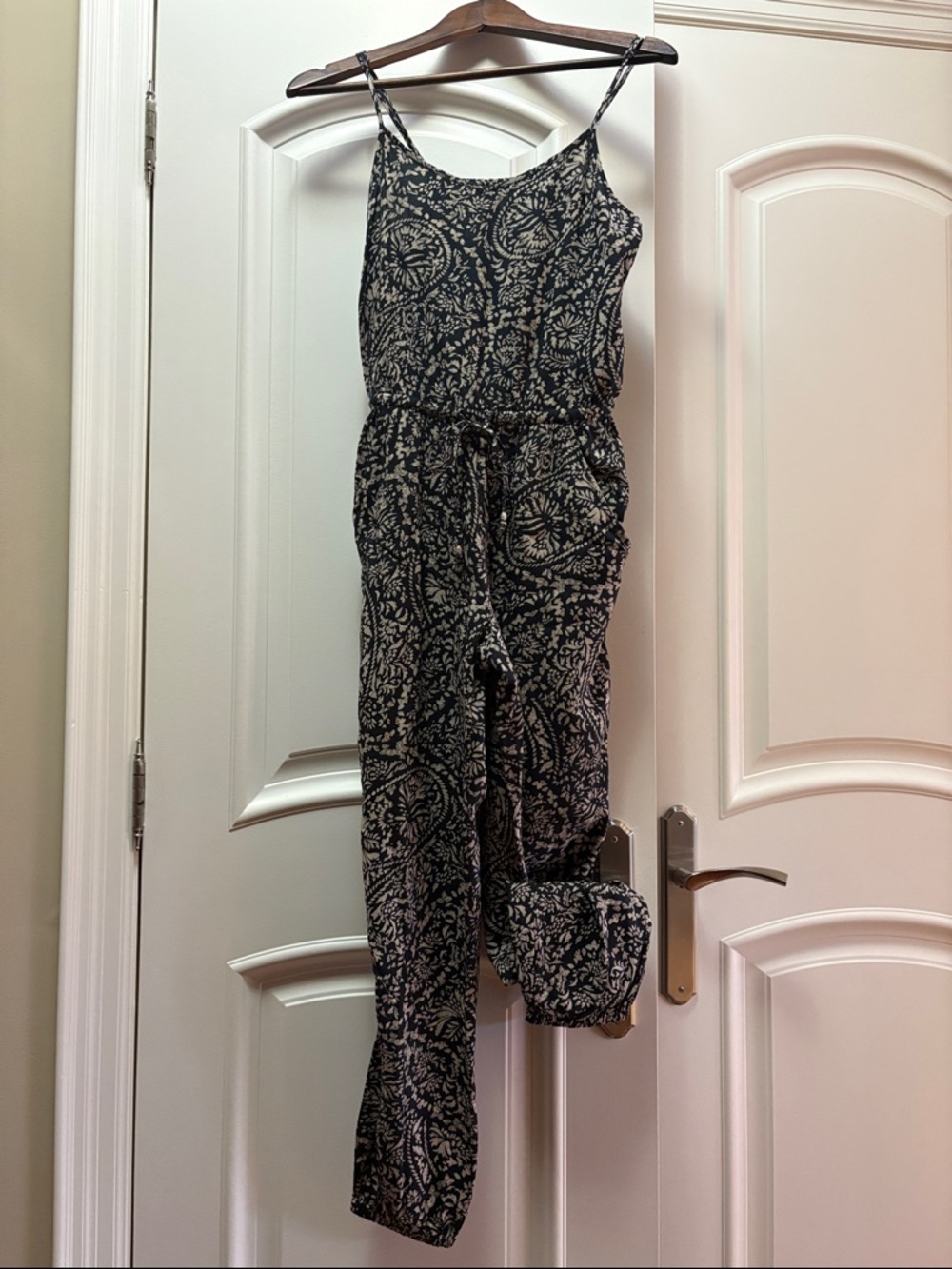 American Eagle Outfitters Black & Cream Printed Spaghetti-Strap Jumpsuit